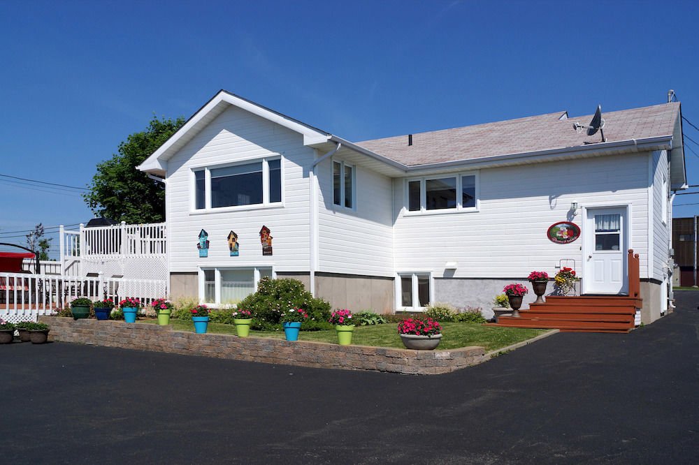 Gite Parfum De Mer Bed And Breakfast Pabos Экстерьер фото